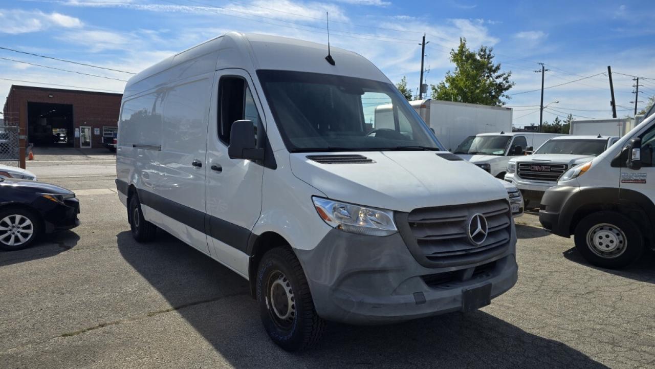 2019 Mercedes-Benz Sprinter Cargo Van 2500 170WB - GASOLINE - CLEAN CARFAX Photo