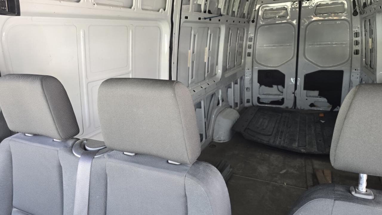 2019 Mercedes-Benz Sprinter Cargo Van 2500 170WB - GASOLINE - CLEAN CARFAX Photo