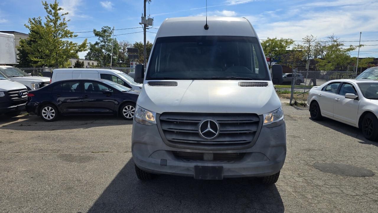 2019 Mercedes-Benz Sprinter Cargo Van 2500 170WB - GASOLINE - CLEAN CARFAX Photo
