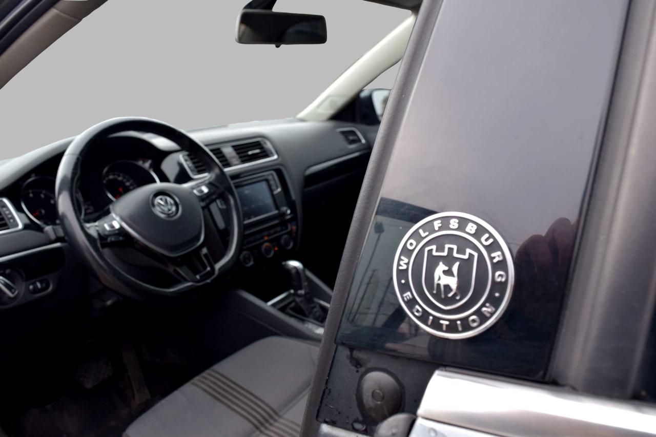 2017 Volkswagen Jetta WOLFSBURG EDITION SUNROOF Photo