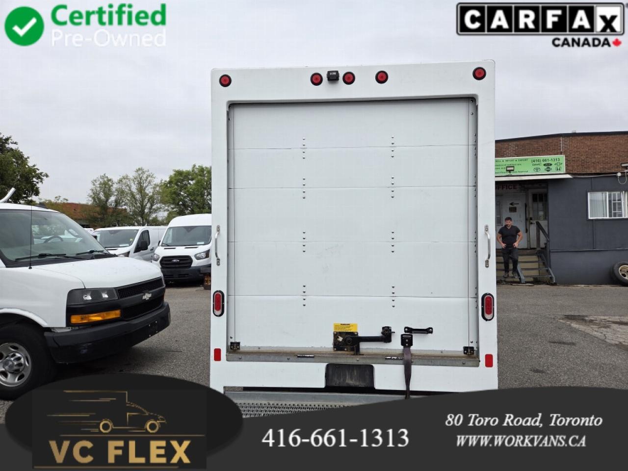 2022 Ford E-350 E-350 - 12Ft Aerocell Unicell Box - V8 Gas Photo