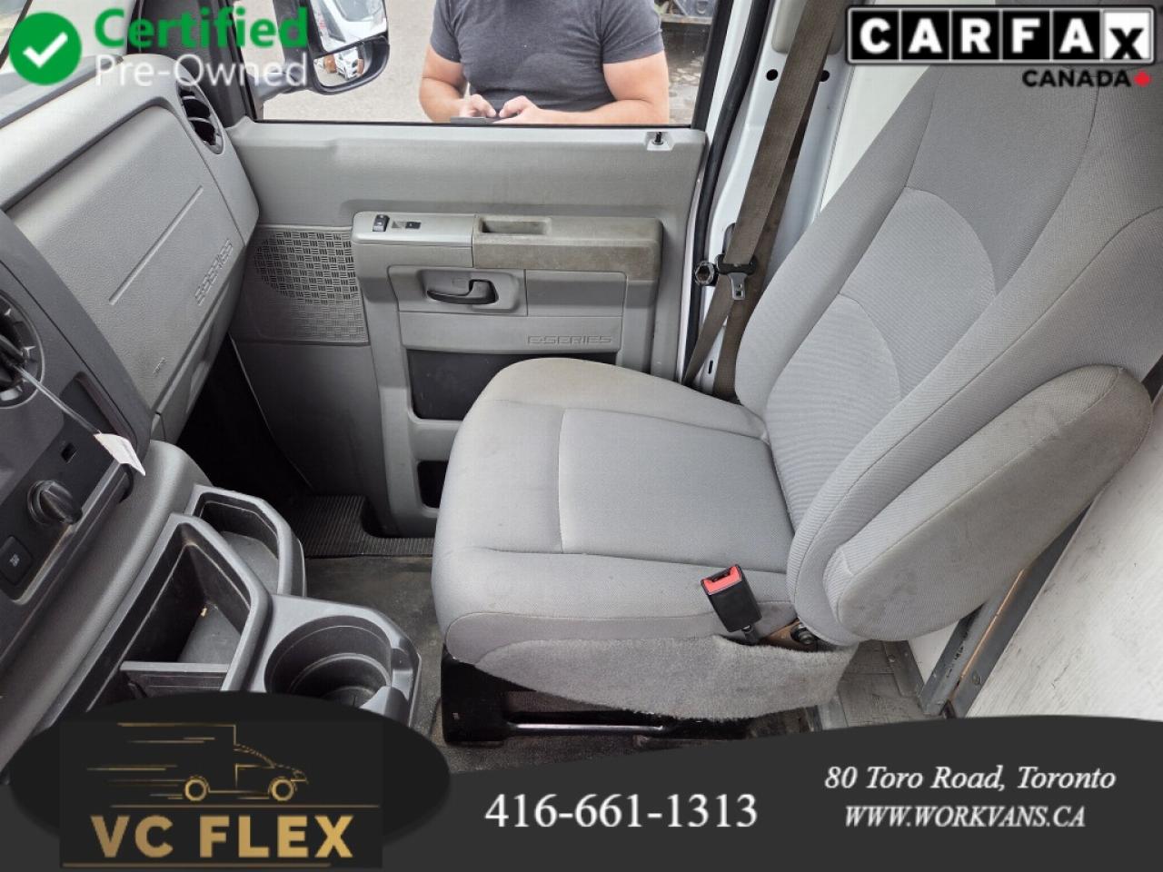 2022 Ford E-350 E-350 - 12Ft Aerocell Unicell Box - V8 Gas Photo