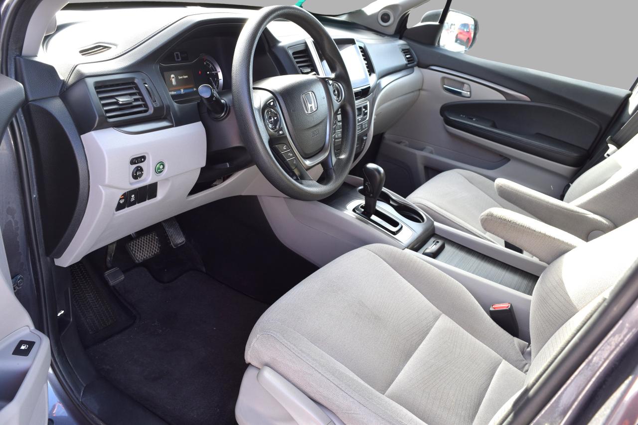 2016 Honda Pilot LX Back Up Camera Photo