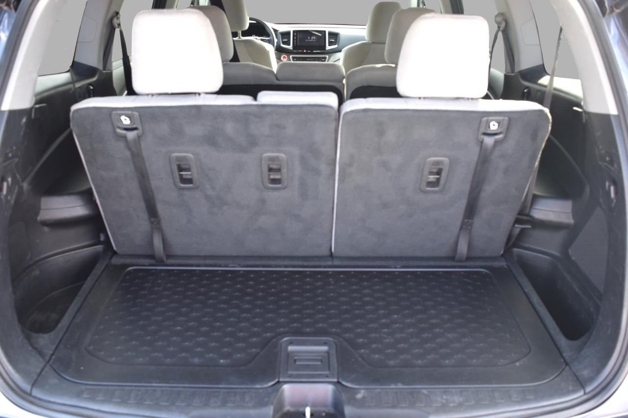 2016 Honda Pilot LX Back Up Camera Photo