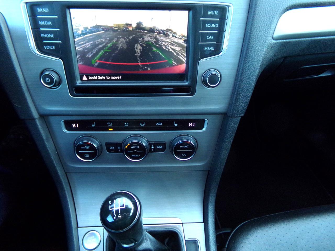 2017 Volkswagen Golf TSI Manual Photo