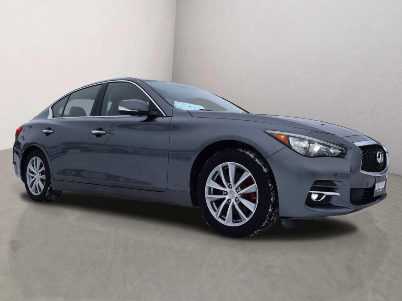 2016 Infiniti Q50 2.0T Premium Navigation Photo