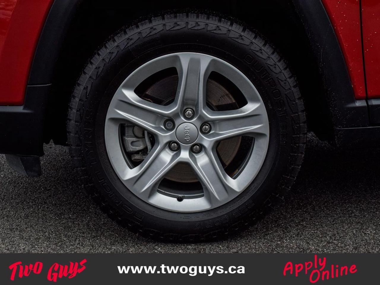 2024 Jeep Compass Sport 2.0L 4WD   Htd Seats   Power Group Photo