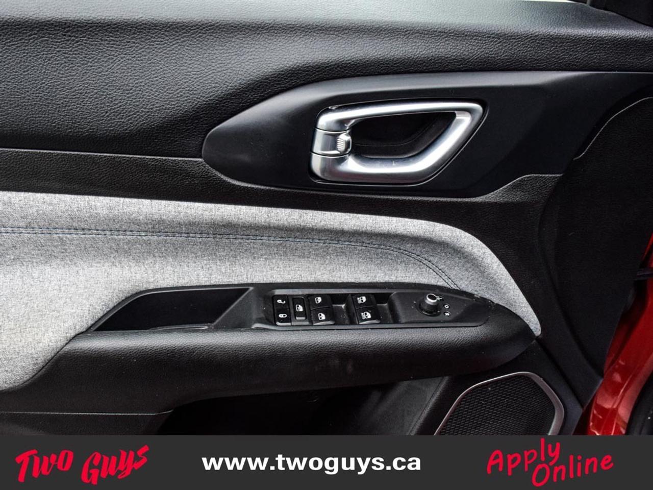 2024 Jeep Compass Sport 2.0L 4WD   Htd Seats   Power Group Photo