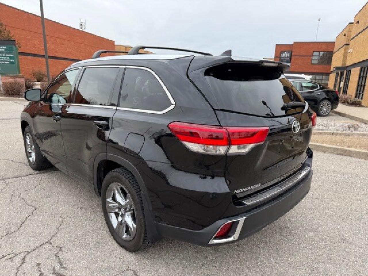 2018 Toyota Highlander AWD Limited v6 360 Camera Pano Roof Photo