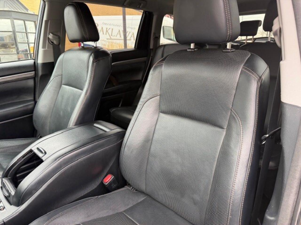 2018 Toyota Highlander AWD Limited v6 360 Camera Pano Roof Photo