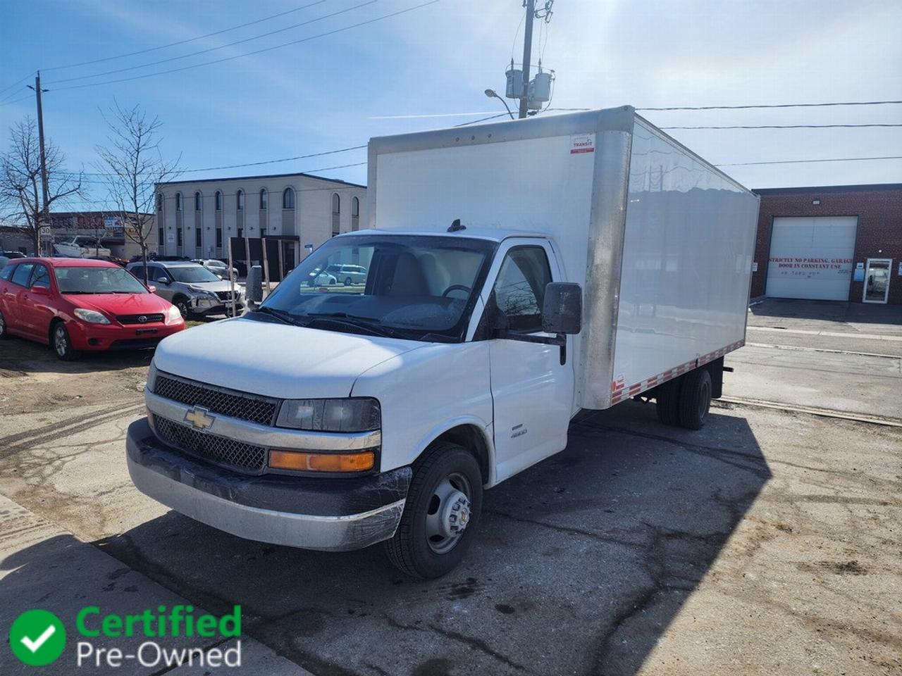 2021 GMC Savana G4500 - 18Ft Box - 6.6L V8 Gasoline - Ramp Photo4