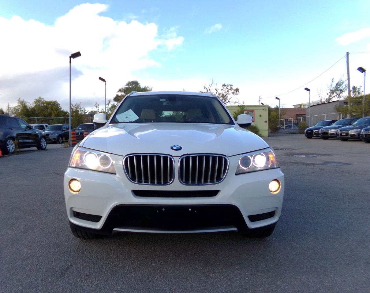 2014 BMW X3 xDrive28i Panoramic Sunroof Photo