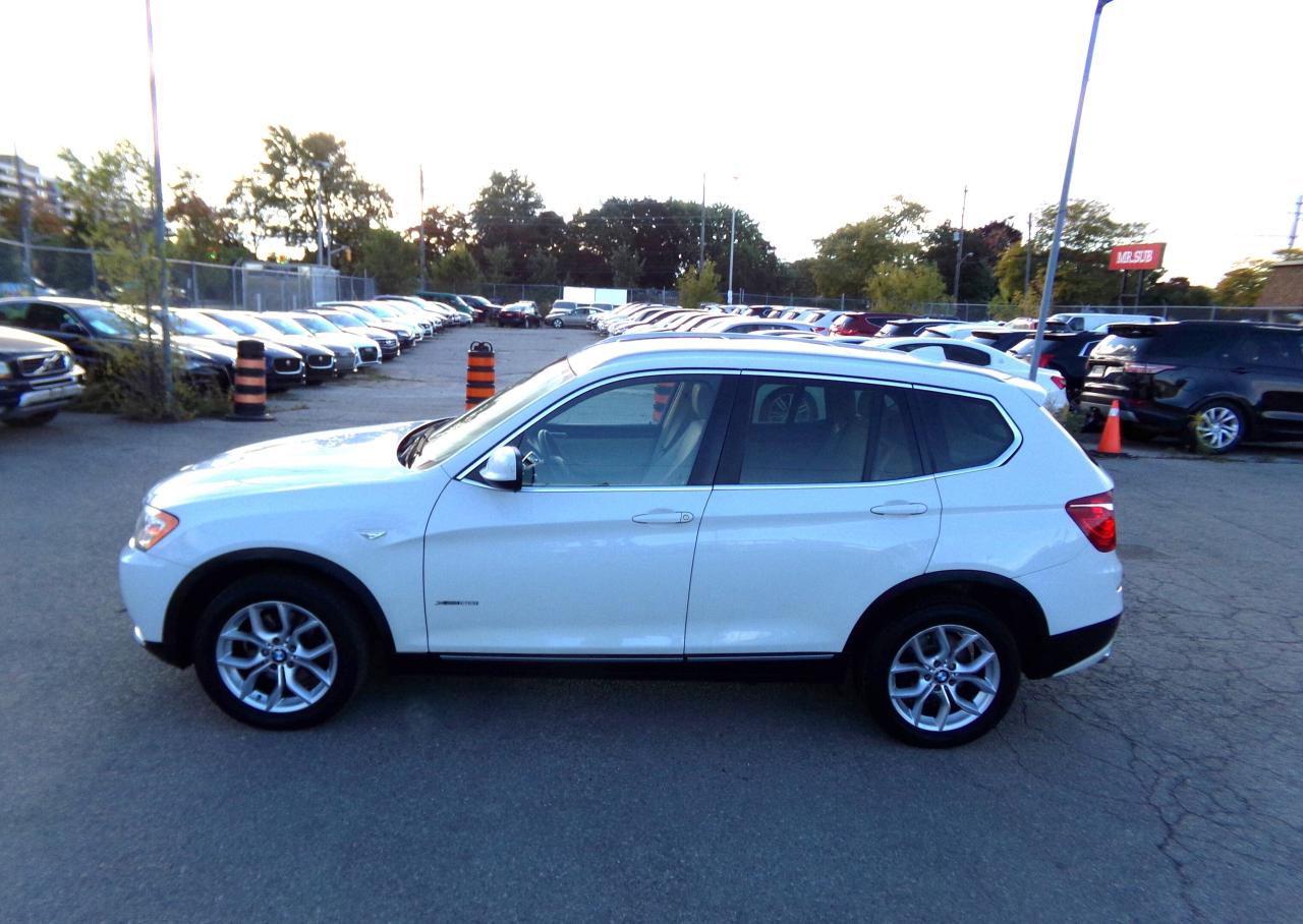 2014 BMW X3 xDrive28i Panoramic Sunroof Photo