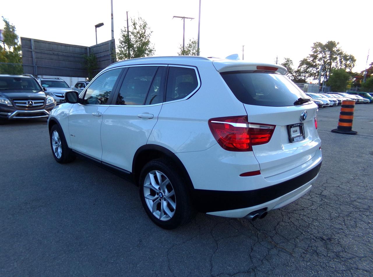 2014 BMW X3 xDrive28i Panoramic Sunroof Photo