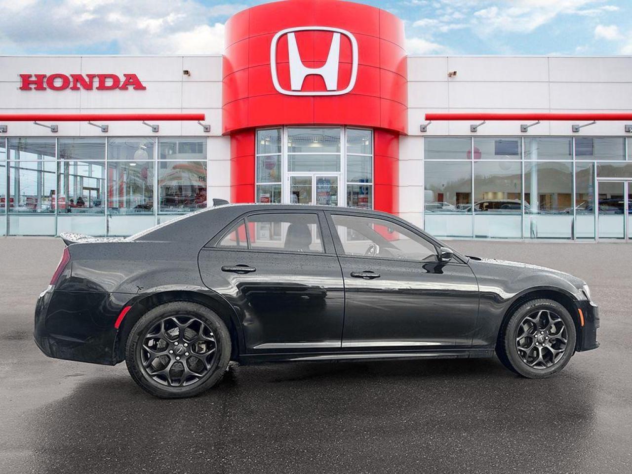 2021 Chrysler 300 S Photo