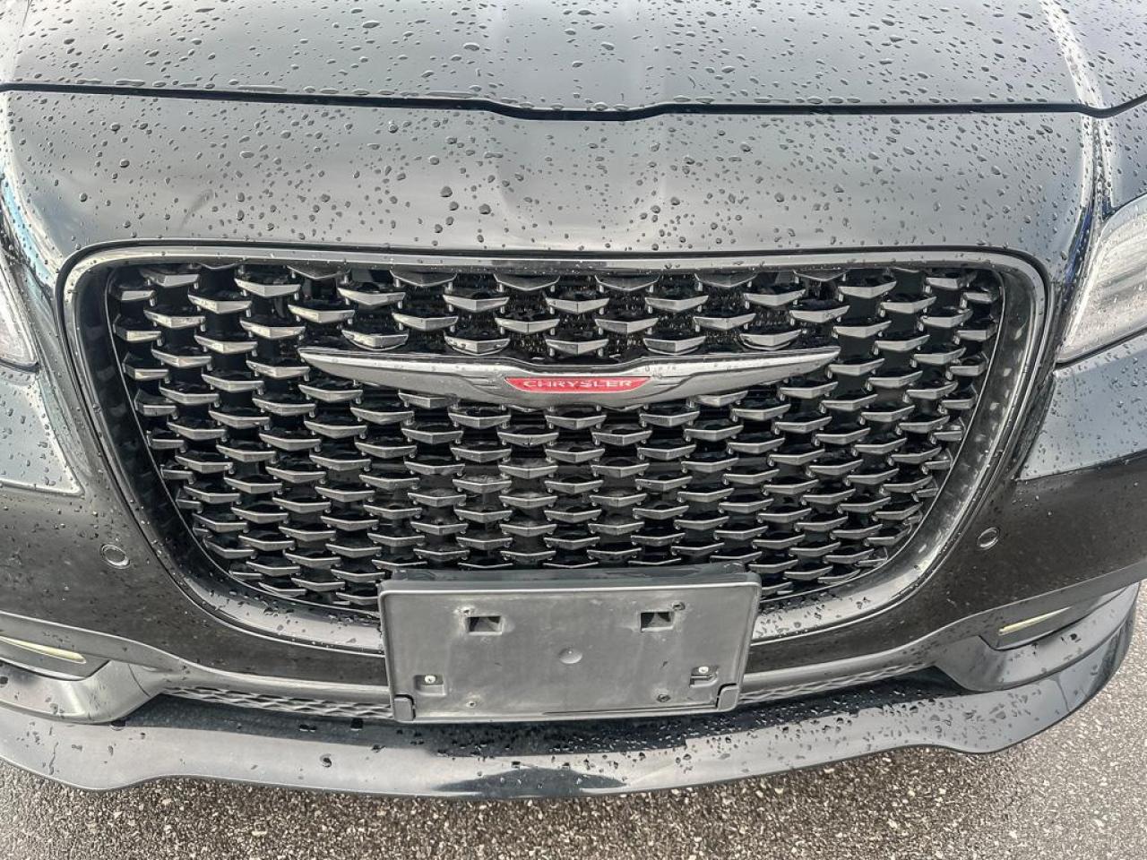 2021 Chrysler 300 S Photo