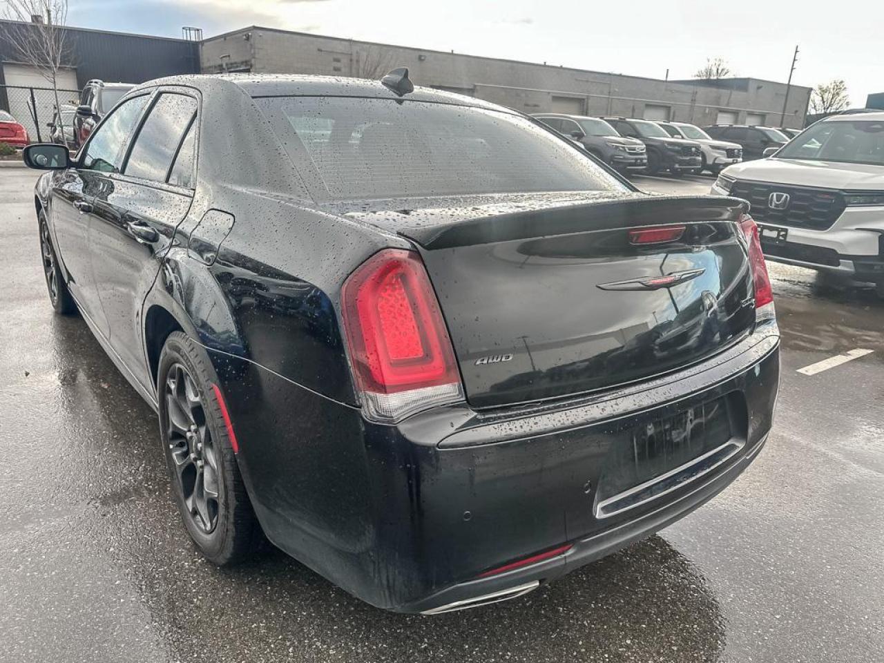 2021 Chrysler 300 S Photo
