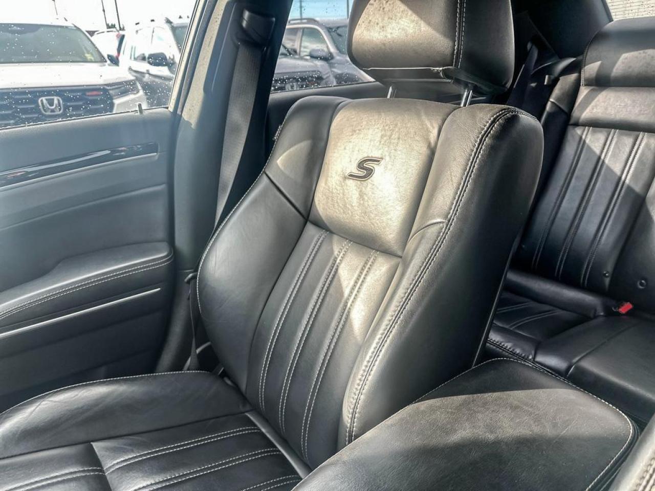 2021 Chrysler 300 S Photo