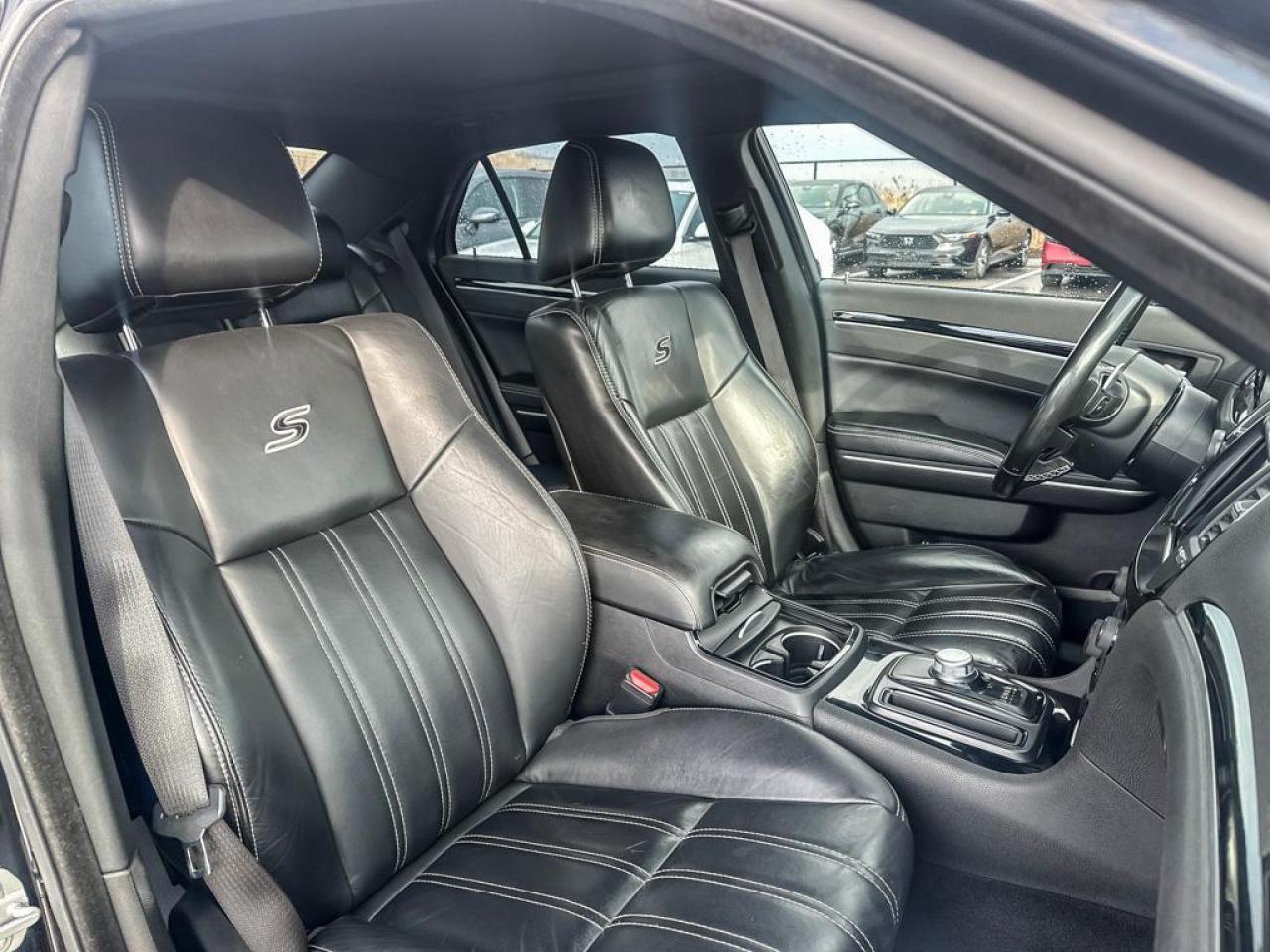 2021 Chrysler 300 S Photo