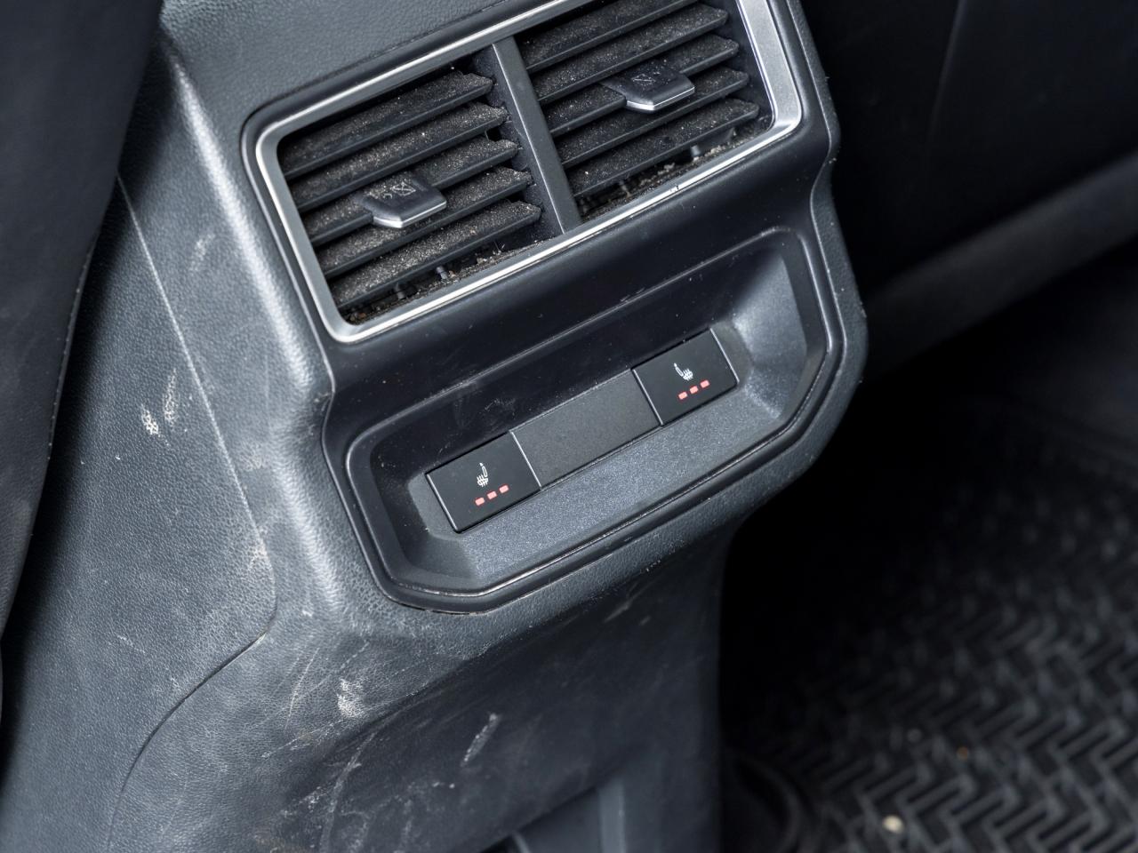 2024 Volkswagen Atlas Cross Sport Execline 2.0 TSI 4MOTION Photo