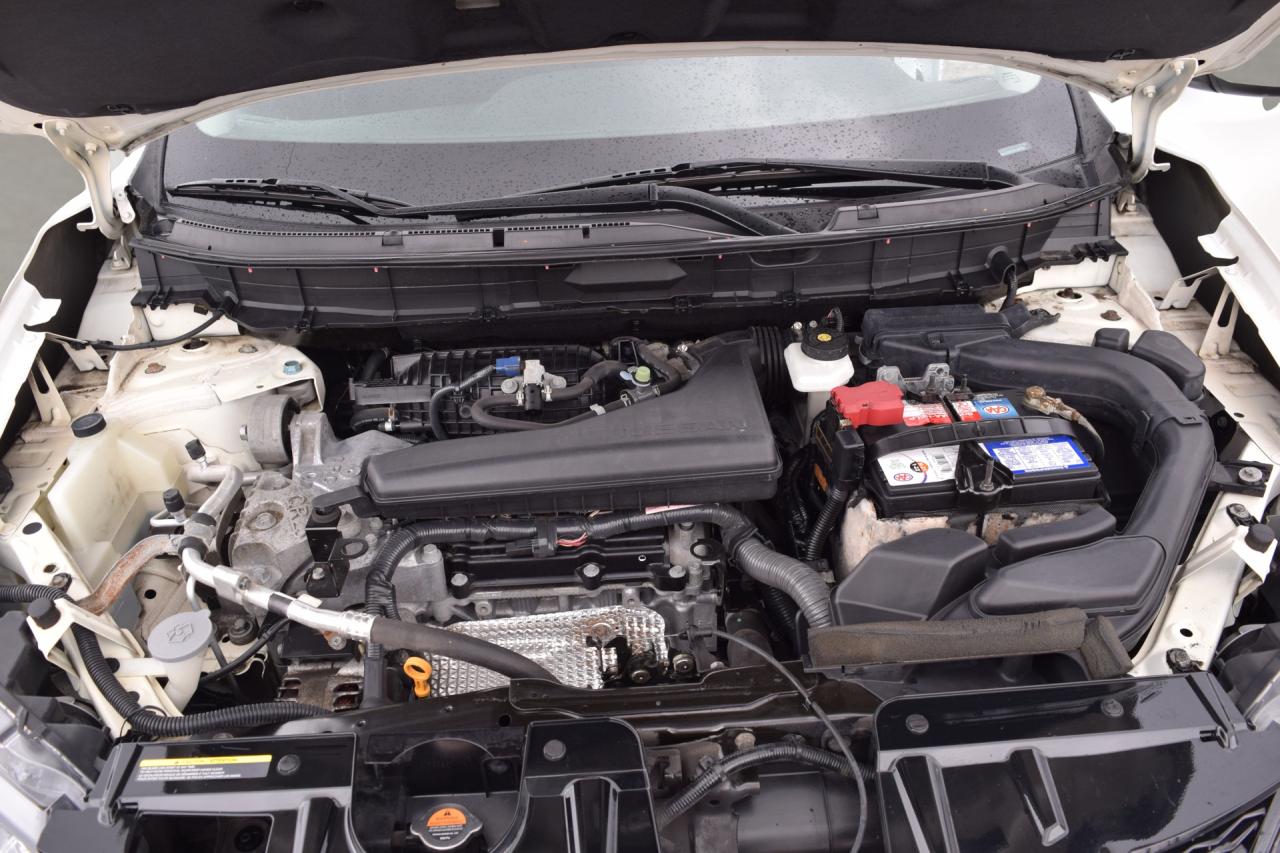 2016 Nissan Rogue SV AWD BACK UP CAMERA Photo