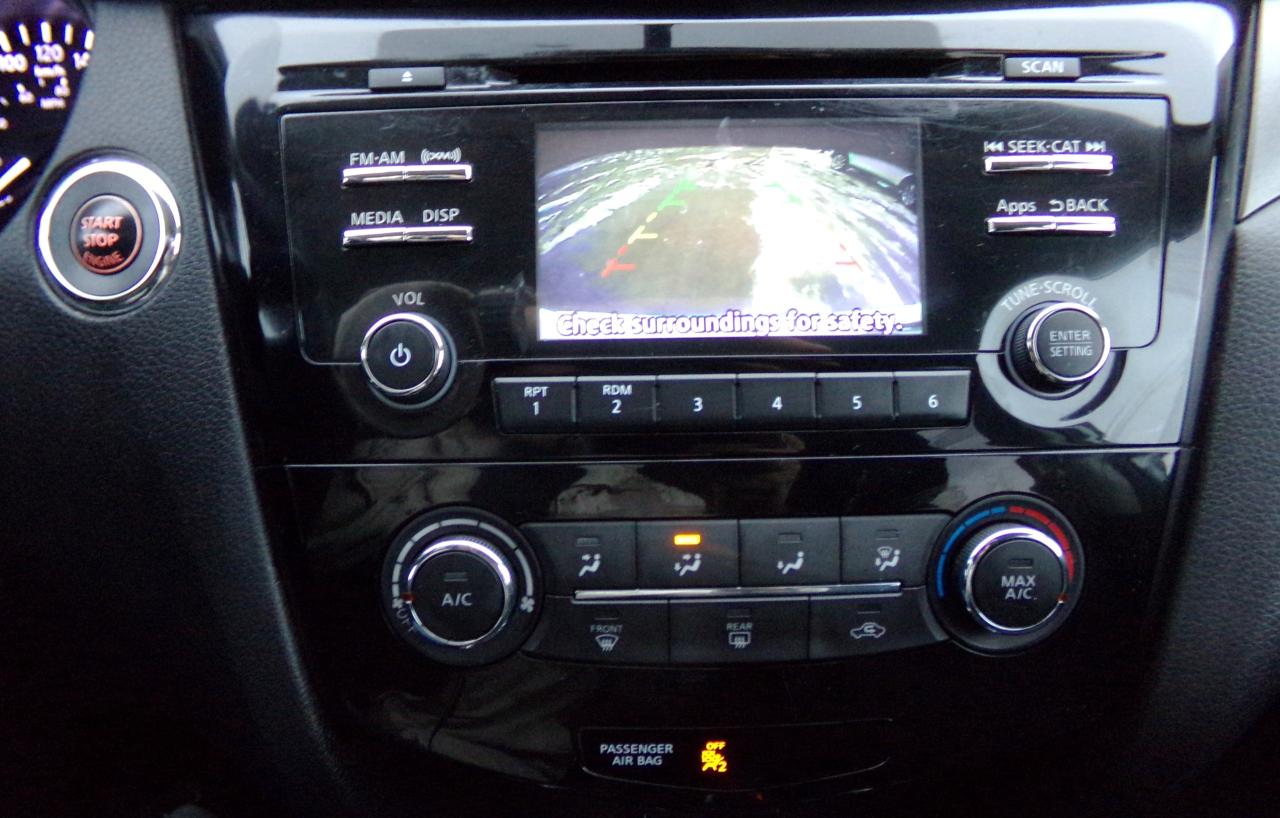 2016 Nissan Rogue SV AWD BACK UP CAMERA Photo