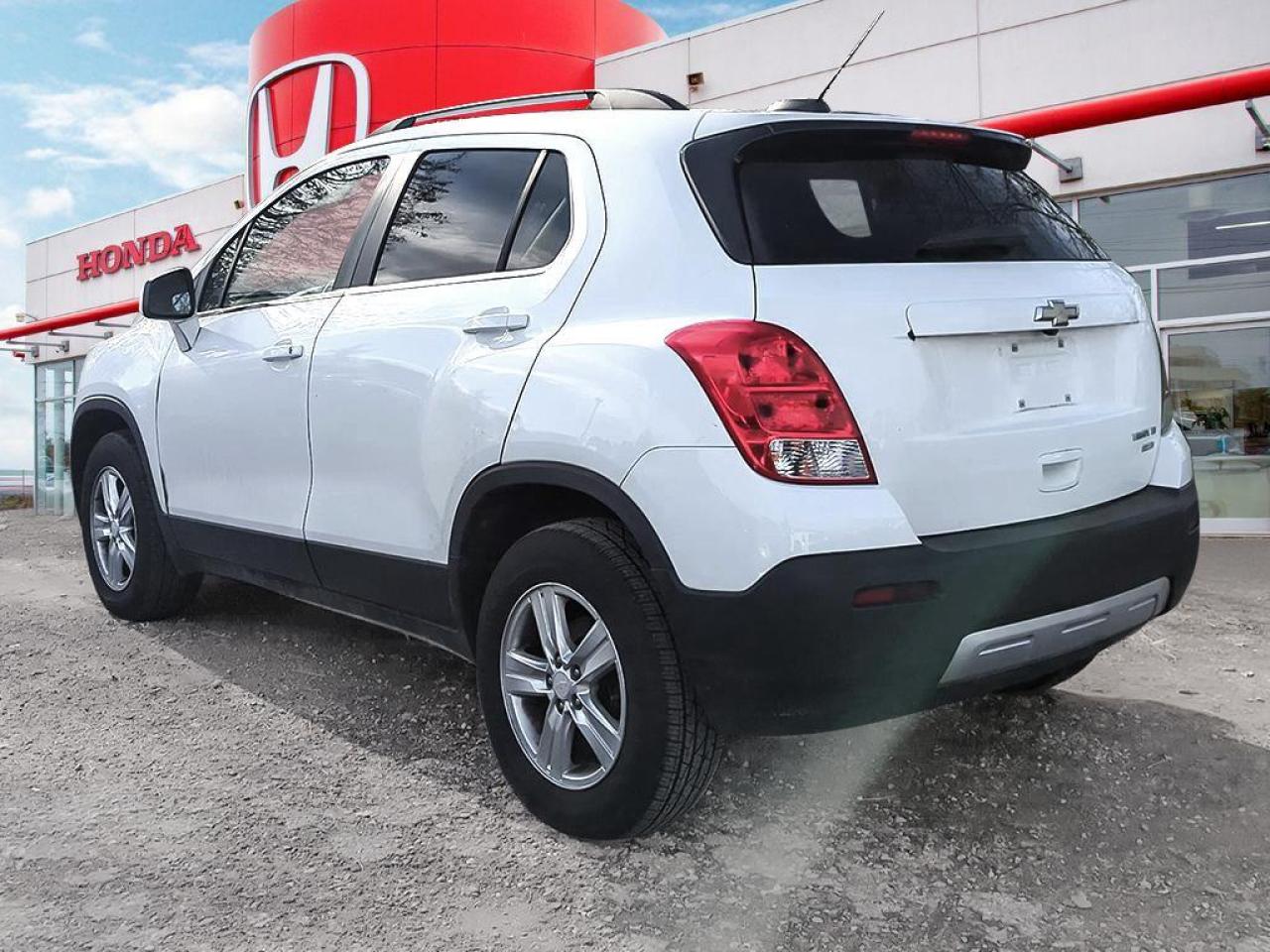 2016 Chevrolet Trax LT Photo3