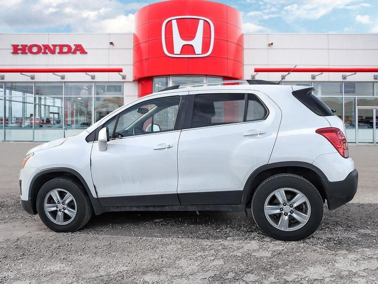 2016 Chevrolet Trax LT Photo2