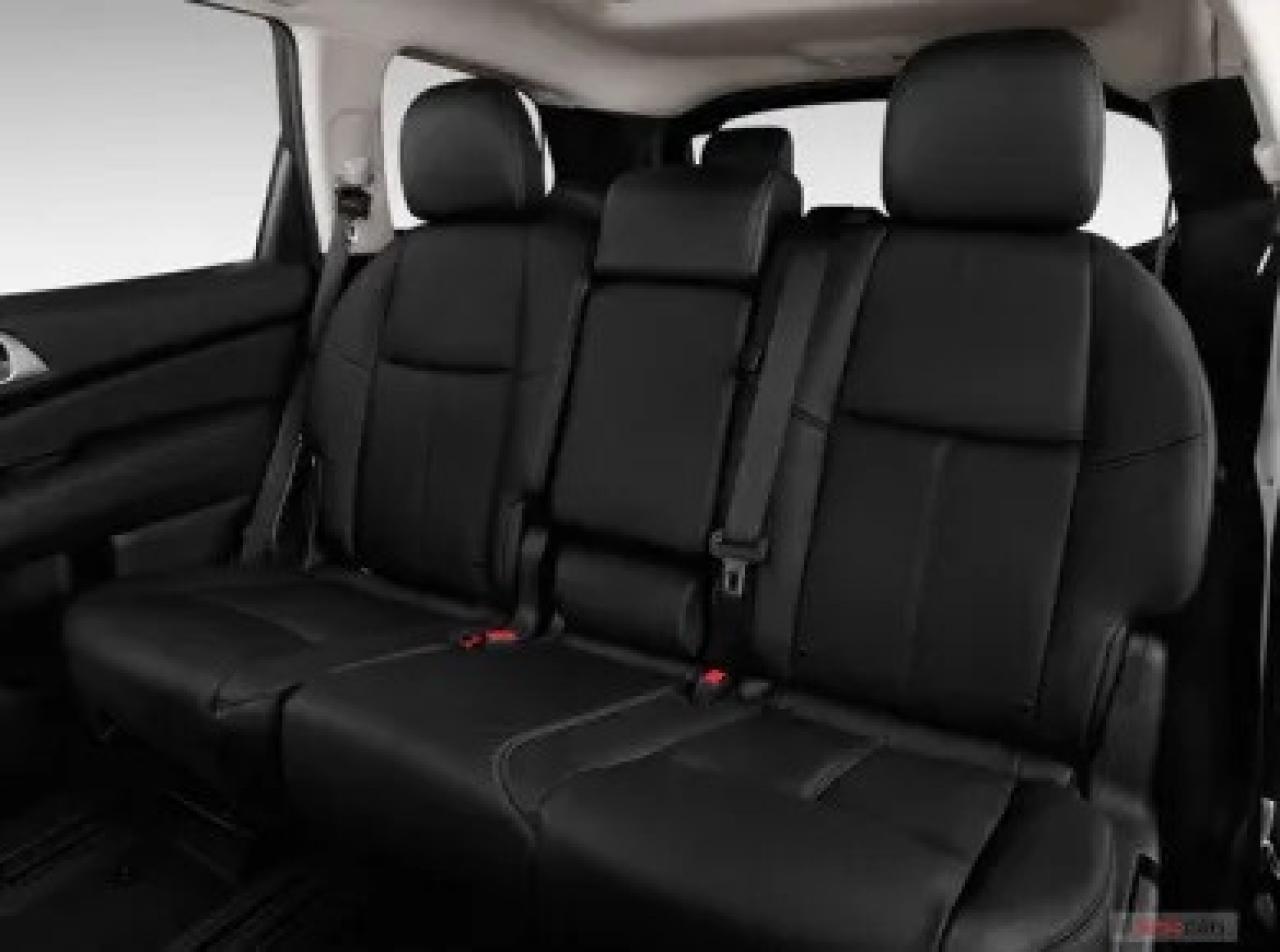 2016 Nissan Pathfinder SL AWD Dual Sunroof Navi Photo