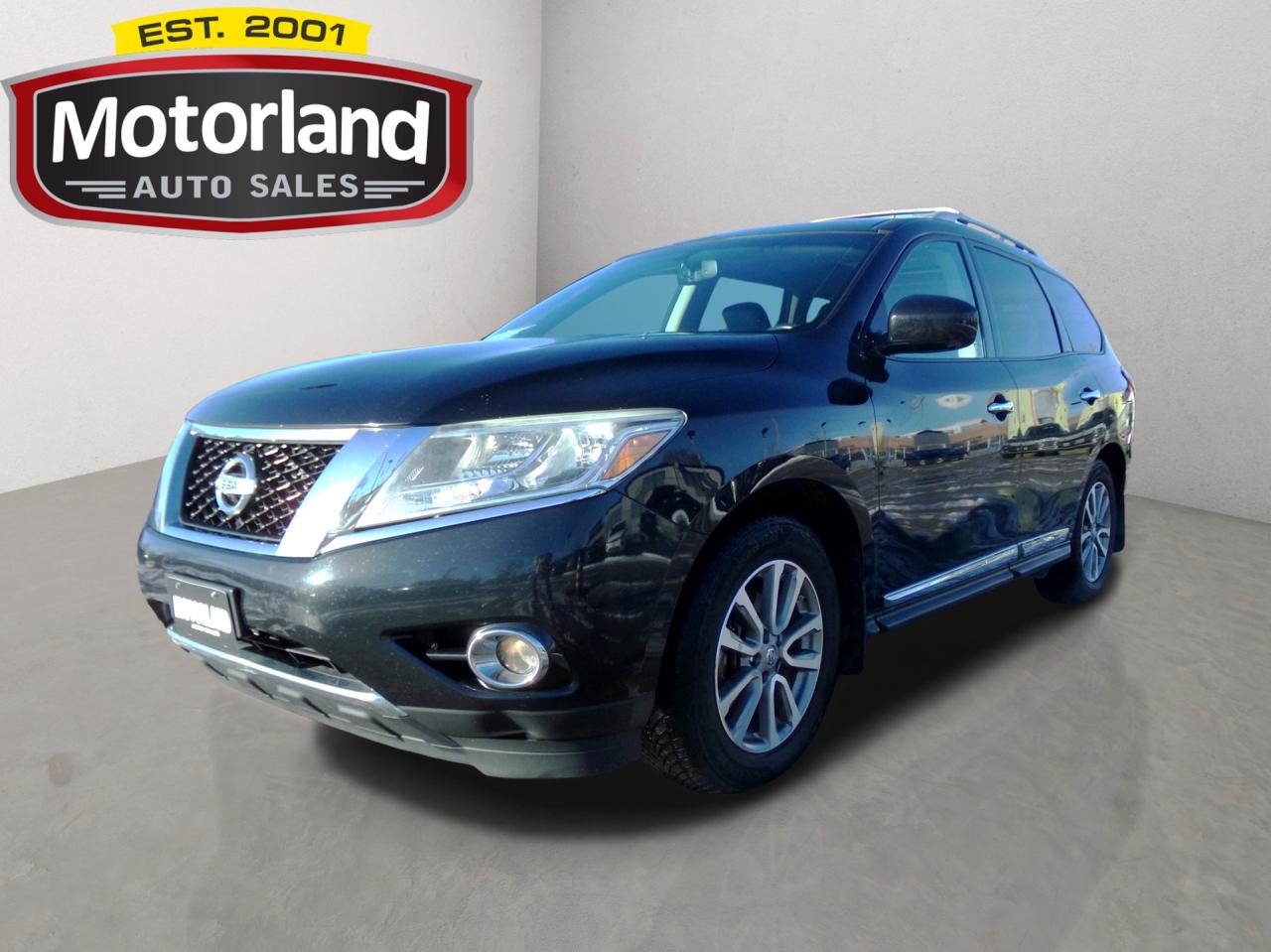 2016 Nissan Pathfinder SL AWD Dual Sunroof Navi Photo0