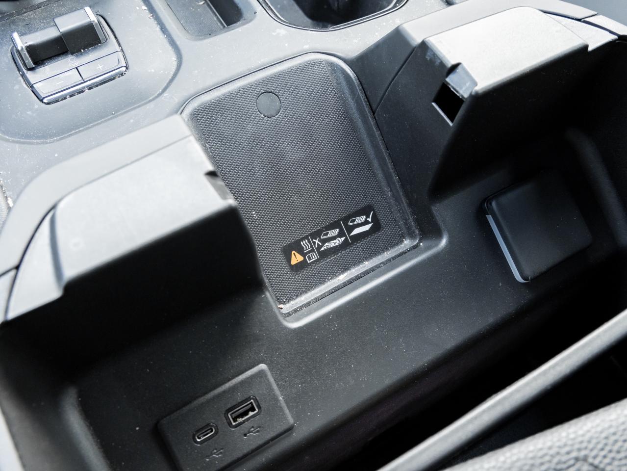 2025 GMC Sierra 1500 4WD Crew Cab 147  AT4 Photo