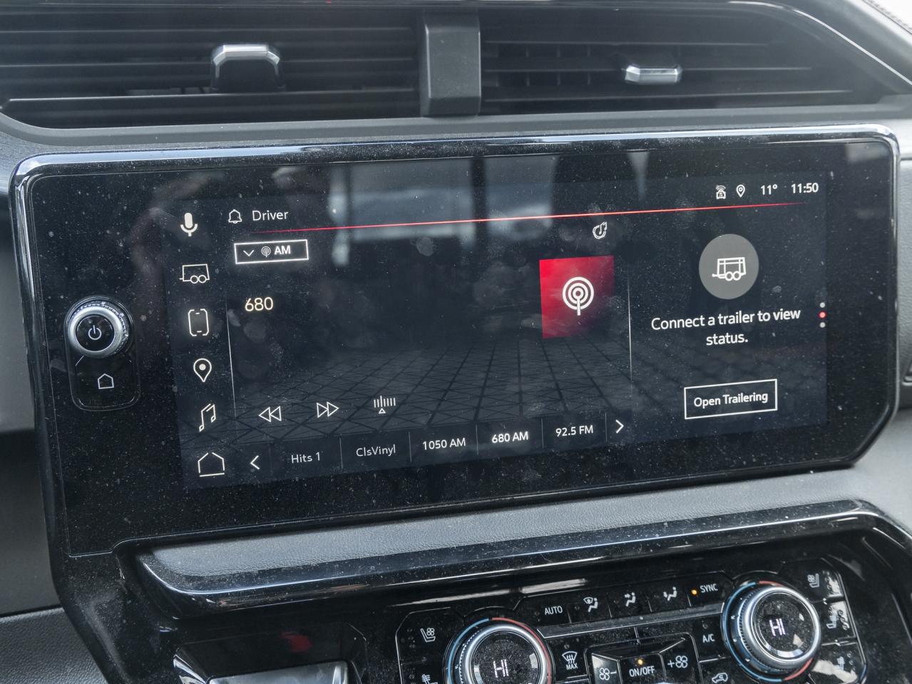 2025 GMC Sierra 1500 4WD Crew Cab 147  AT4 Photo