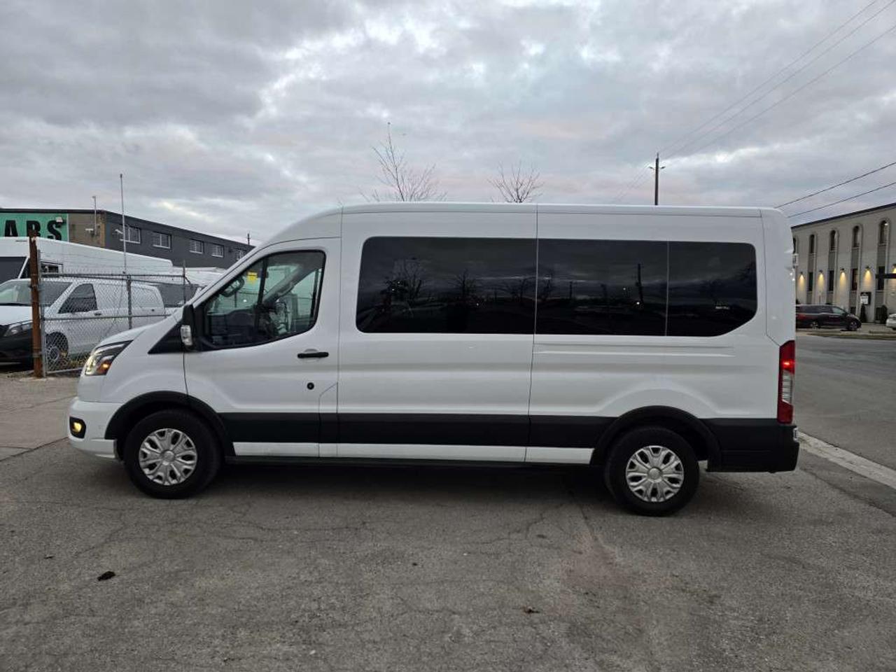 2023 Ford Transit Passenger Wagon T-350 XLT - 15 Pass - Nav/Cruise/Blind - P-B82286 - -None Photo