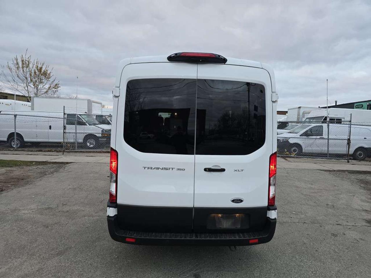 2023 Ford Transit Passenger Wagon T-350 XLT - 15 Pass - Nav/Cruise/Blind - P-B82286 - -None Photo