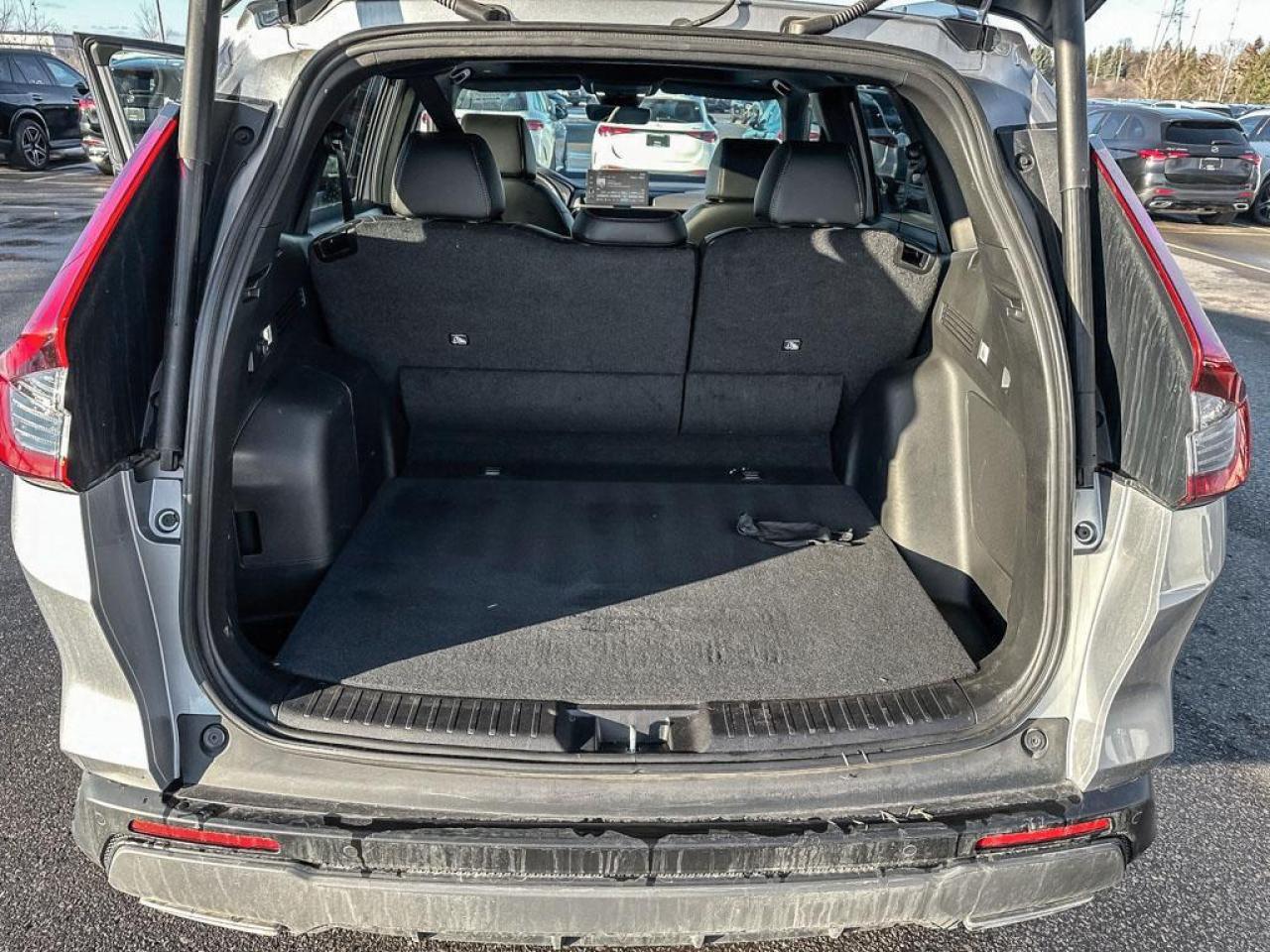 2025 Honda CR-V Hybrid Touring Photo