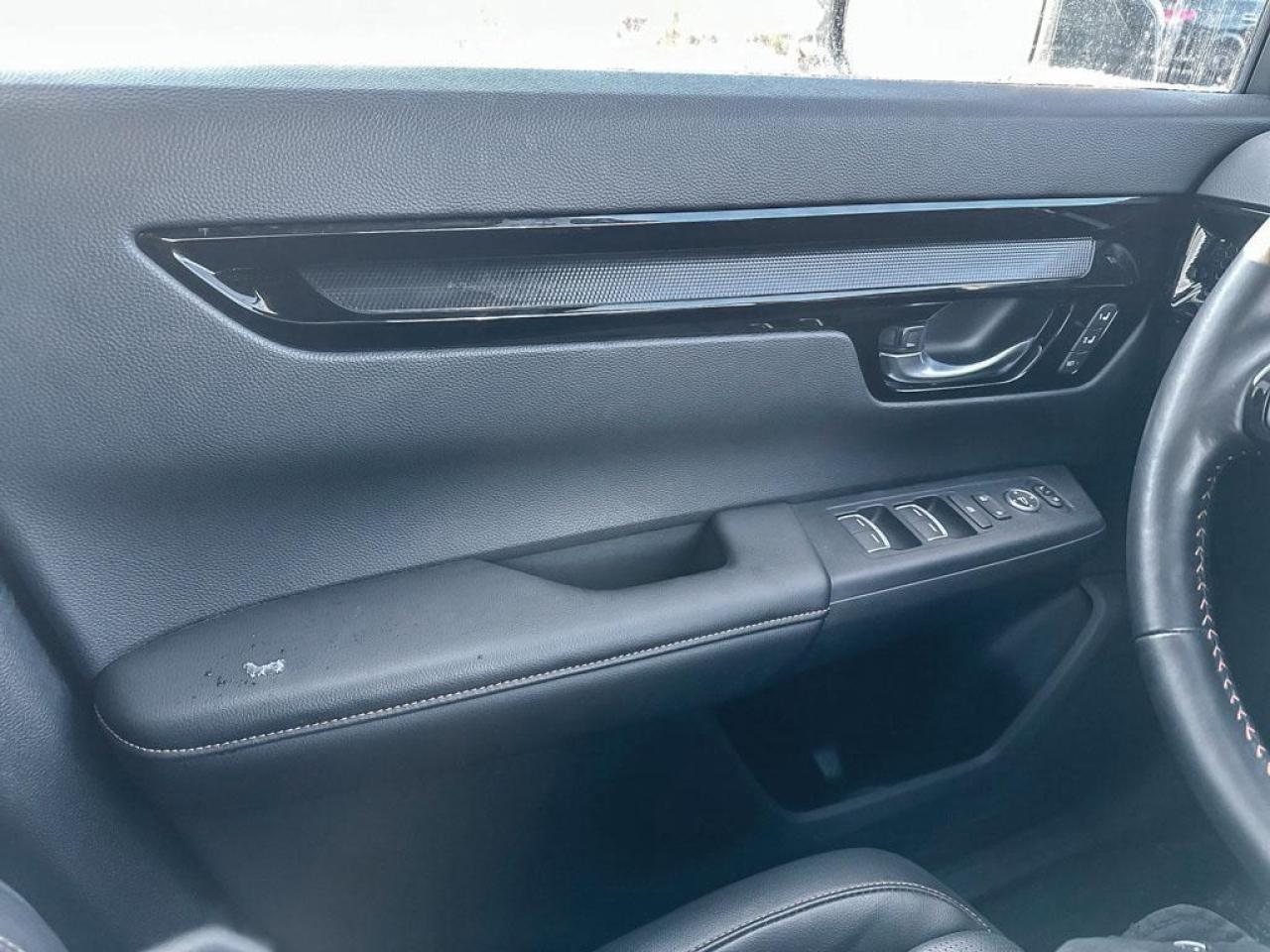 2025 Honda CR-V Hybrid Touring Photo