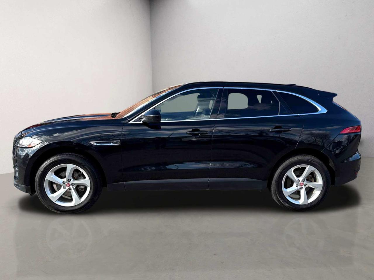 2019 Jaguar F-PACE 25t Premium Panoramic Sunroof Navi Photo4