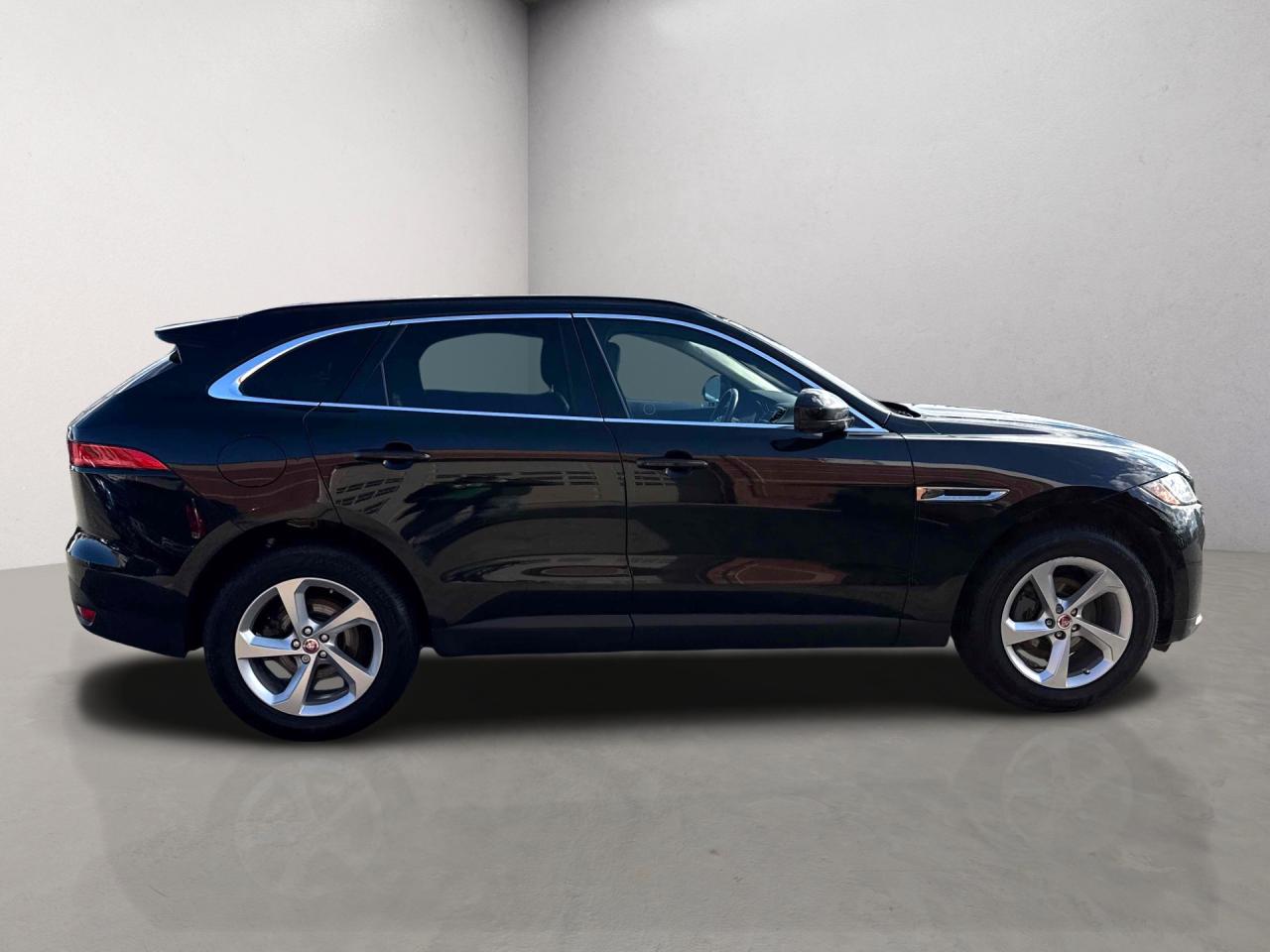 2019 Jaguar F-PACE 25t Premium Panoramic Sunroof Navi Photo3