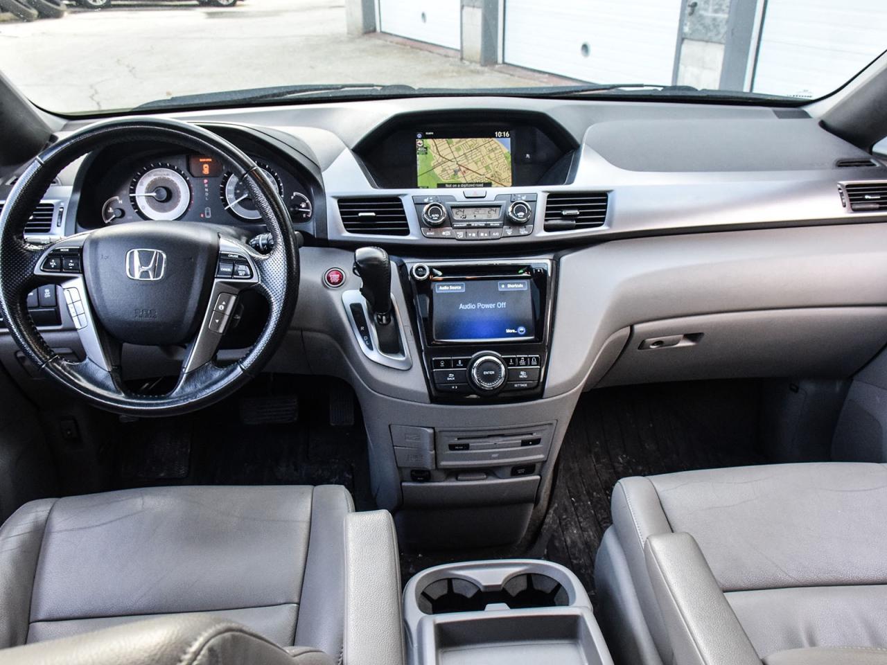 2014 Honda Odyssey Touring Photo