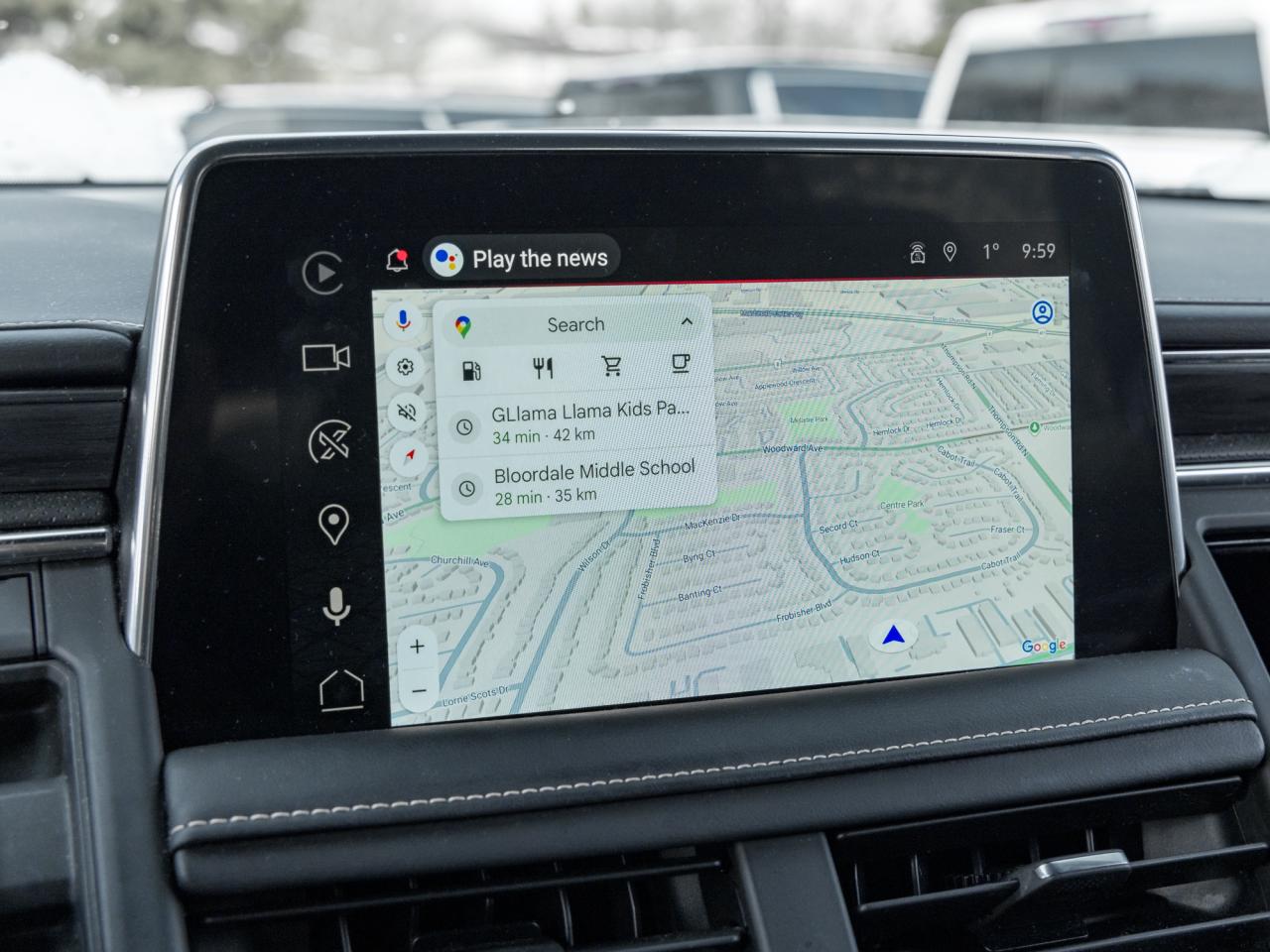 2023 GMC Yukon XL SLT Luxury Package, Trailering Equip Pkg, 5.3L V8 Photo