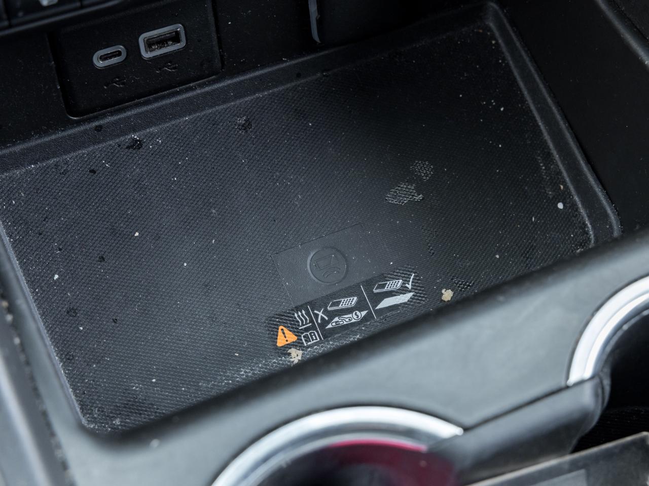 2023 GMC Yukon XL SLT Luxury Package, Trailering Equip Pkg, 5.3L V8 Photo