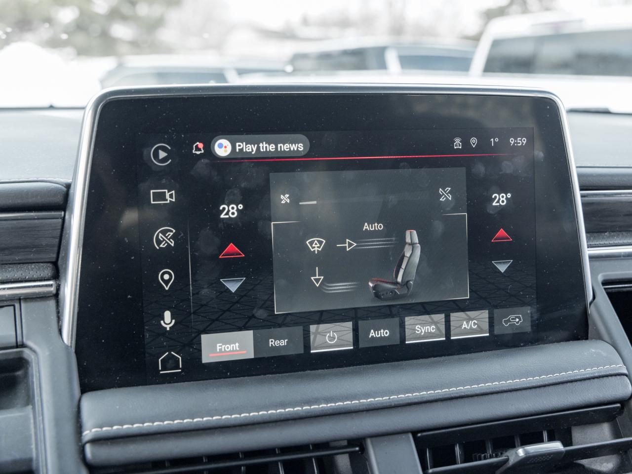 2023 GMC Yukon XL SLT Luxury Package, Trailering Equip Pkg, 5.3L V8 Photo