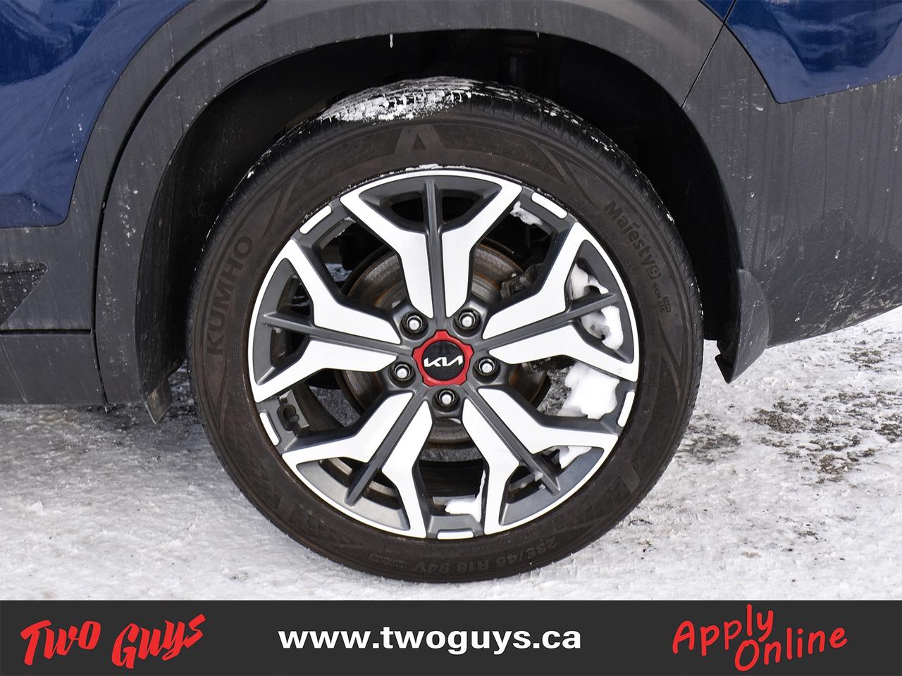 2023 Kia Seltos SX Turbo   AWD   Leather   Sunroof   Nav   Bose Photo