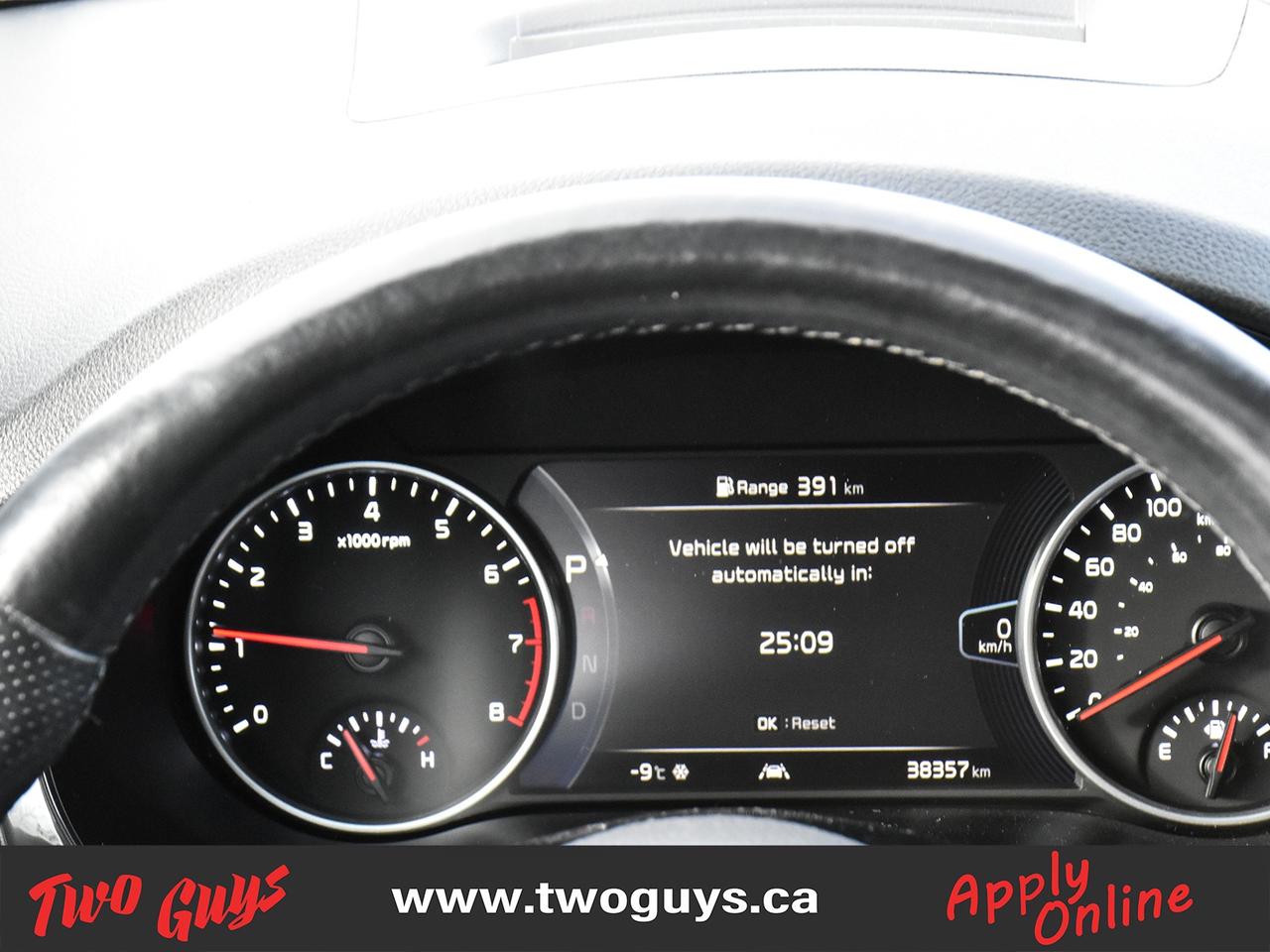 2023 Kia Seltos SX Turbo   AWD   Leather   Sunroof   Nav   Bose Photo