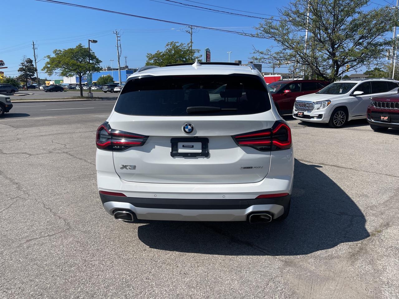 2023 BMW X3 xDrive30i   New Tires   Premium Essential Pkg Photo4
