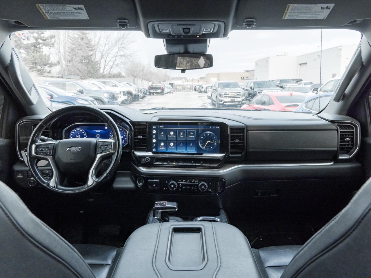 2022 Chevrolet Silverado 1500 4WD Crew Cab 147  RST Photo