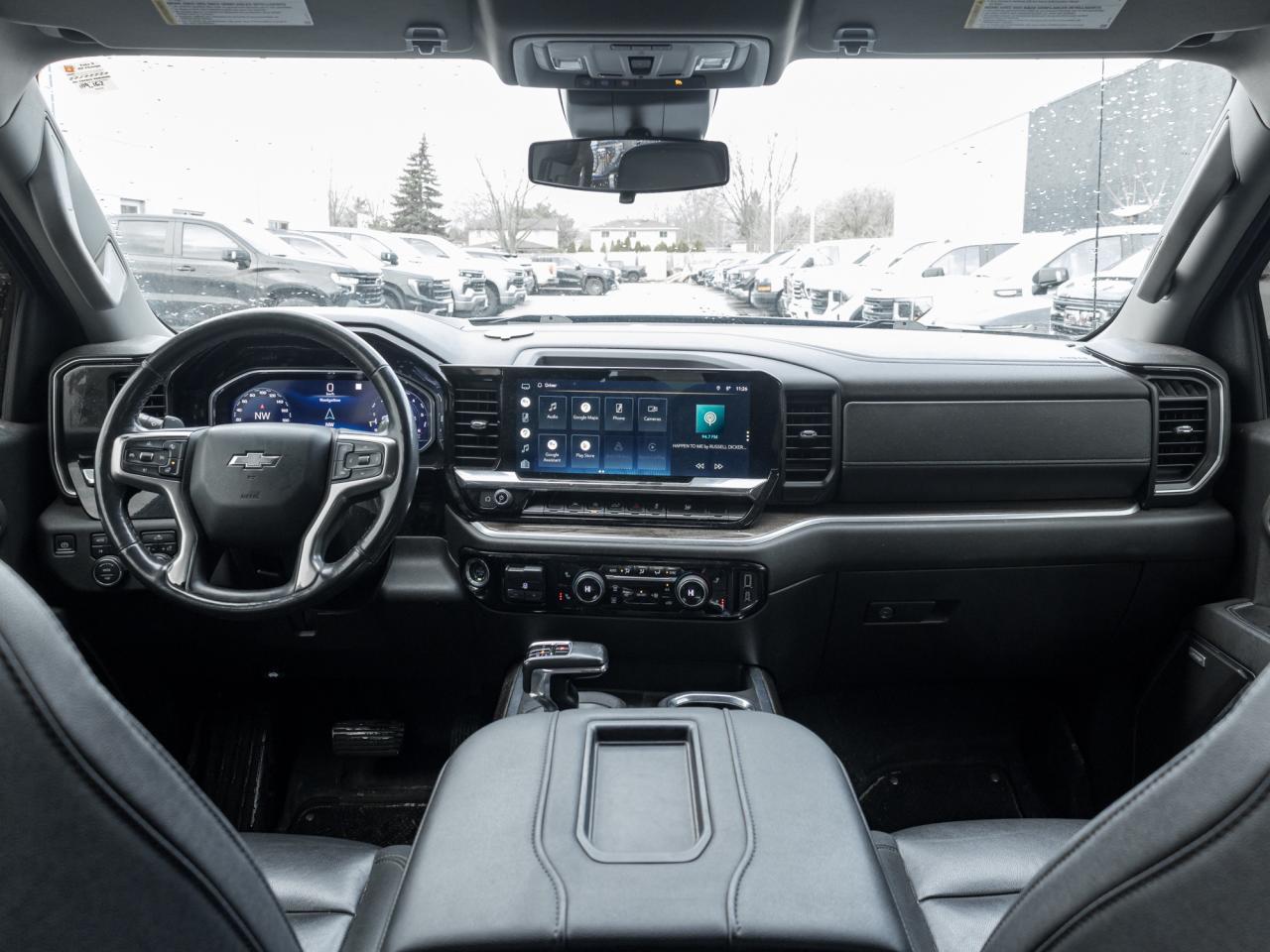 2022 Chevrolet Silverado 1500 4WD Crew Cab 147  RST Photo