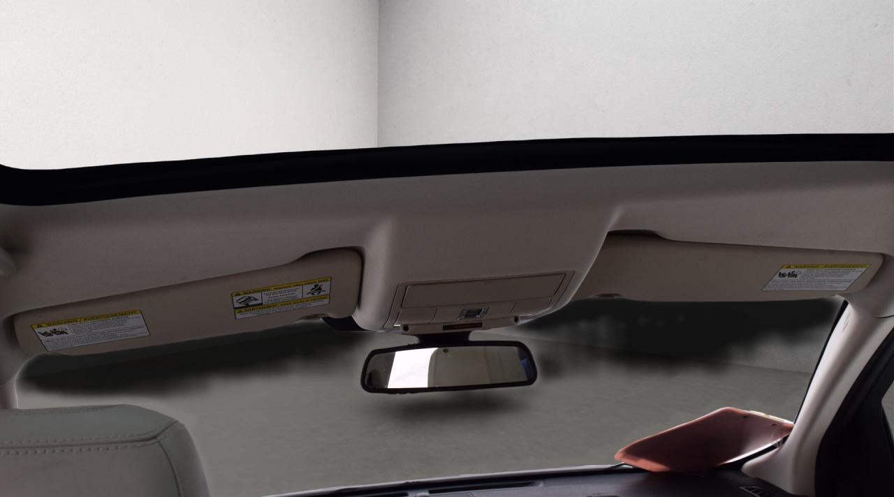 2016 Land Rover Discovery Sport HSE LUXURY Navi Panoramic Sunroof Photo