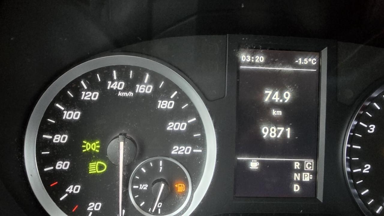 2023 Mercedes-Benz Metris Passenger Van 135WB - 10Ft Cargo - Only 9000km! Photo