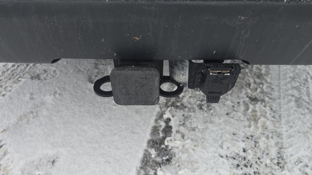 2023 Mercedes-Benz Metris Passenger Van 135WB - 10Ft Cargo - Only 9000km! Photo